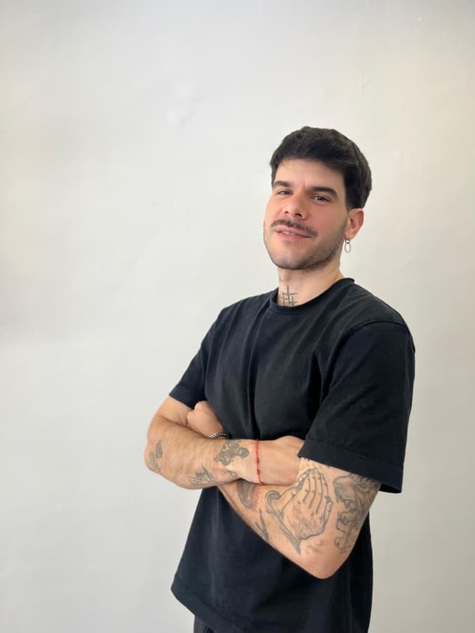 Aitor Izaguirre, barbero en Studio91 Hair Club Barcelona